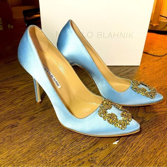 Manolo Blahnik Shoes - NEW MANOLO BLAHNIK HINGISI 105! Look at that BUCKLE!!!